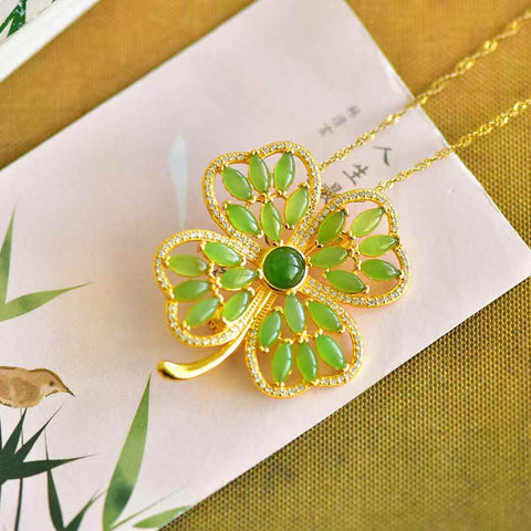 Bros/Liontin Perak Sterling 10801-2# 925 dengan Cabochon Giok Hetian dan Desain Semanggi Empat Daun 👉 Desain baru dan unik, kualitas giok yang hangat dan halus, menarik perhatian dan mencolok saat dikenakan ✨ Termasuk biaya pengiriman dan pajak