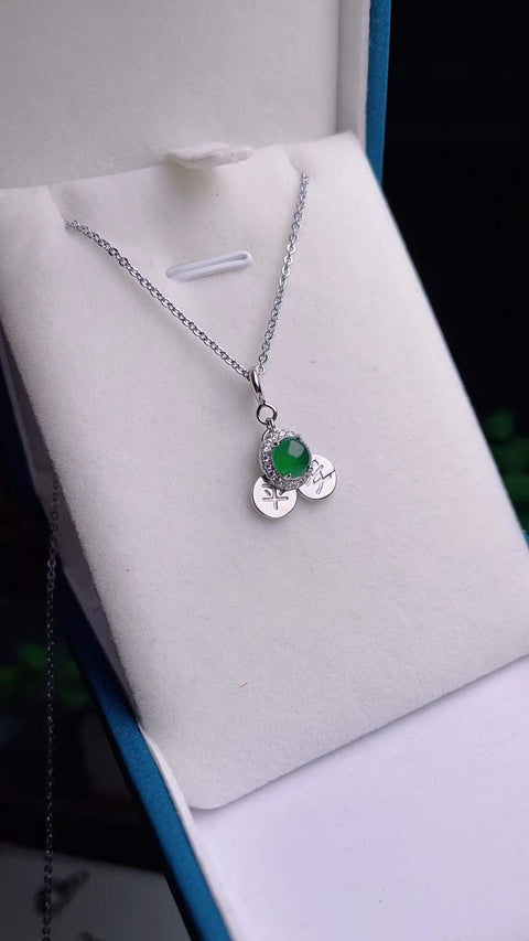 Liontin jadeit alami, bahan tambang tua, tembus cahaya sangat baik, dapat dikenakan sebagai kalung atau gelang, batu permata 6mm, termasuk biaya pengiriman dan pajak.