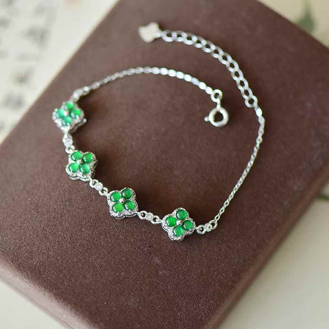 Gelang Cabochon Jadeite Bertahtakan Perak Sterling 35013#925 dengan Semanggi Empat Daun dan Zirkon. Spesifikasi Jadeite: (3*3). Termasuk ongkos kirim dan pajak.