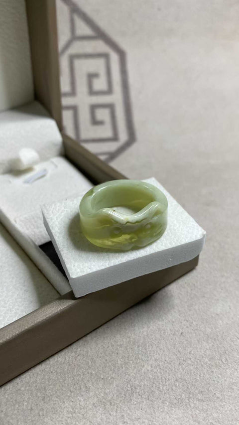 Cincin: Cincin giok Xiuyan yang indah - Kucing Keberuntungan, diameter 18mm, termasuk biaya pengiriman dan pajak.