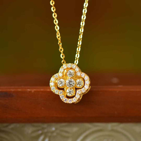 3408-2# Kalung Semanggi Empat Daun Perak Sterling 925 dengan Tatahan Zirkonia Penuh, (Emas) Jadeite hangat dan halus, desain baru dan unik, termasuk biaya pengiriman dan pajak.
