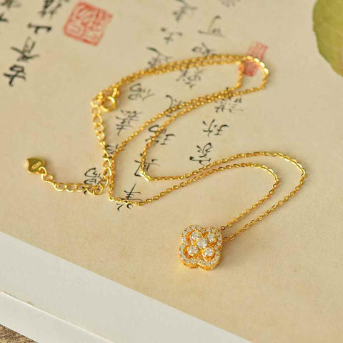 3408-2# Kalung Semanggi Empat Daun Perak Sterling 925 dengan Tatahan Zirkonia Penuh, (Emas) Jadeite hangat dan halus, desain baru dan unik, termasuk biaya pengiriman dan pajak.