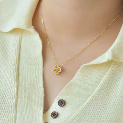 3408-2# Kalung Semanggi Empat Daun Perak Sterling 925 dengan Tatahan Zirkonia Penuh, (Emas) Jadeite hangat dan halus, desain baru dan unik, termasuk biaya pengiriman dan pajak.