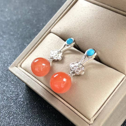 Anting Batu Akik Merah Selatan Alami [Tata Perak S925], manik bulat sekitar 9 mm! Warna merah kesemek yang unik! 💎 Memberi Anda kepercayaan diri dan energi! 202512041452