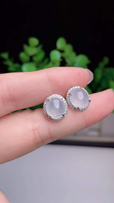 Anting-anting jadeit alami, bahan tambang tua, dingin dan tembus cahaya, dengan fluoresensi, dipasang pada perak 925, batu permata 8 x 9, termasuk biaya pengiriman dan pajak.