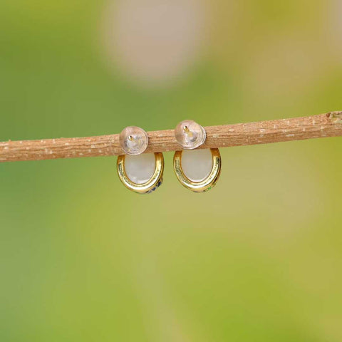 5215-2# Anting-anting koi cabochon giok Hetian bertatahkan perak sterling 925. Desain baru dan unik, penuh keberuntungan, kualitas giok yang bagus, ukuran giok: 8*10 cm. Termasuk ongkos kirim dan pajak.
