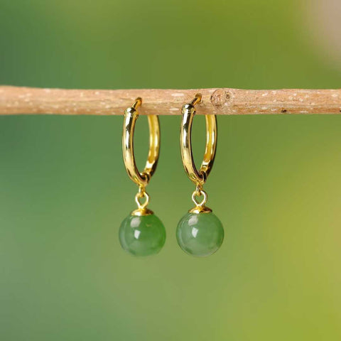17184-2# Anting manik-manik setengah lubang bertatahkan giok Hetian dari perak sterling 925, desain baru dan unik, penuh keberuntungan, kualitas giok yang bagus, ukuran giok: 8*8, termasuk ongkos kirim dan pajak.