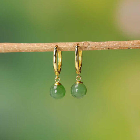 17184-2# Anting manik-manik setengah lubang bertatahkan giok Hetian dari perak sterling 925, desain baru dan unik, penuh keberuntungan, kualitas giok yang bagus, ukuran giok: 8*8, termasuk ongkos kirim dan pajak.
