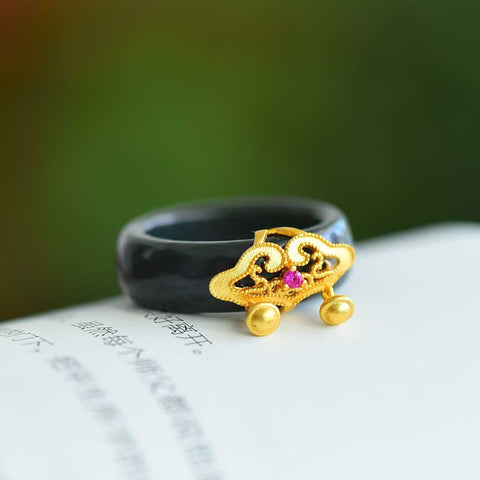 1466-6# Cincin Perak Sterling 925 Bertatahkan Giok Hetian 18.5 mm Hitam Simbol Keberuntungan 💍, gioknya halus dan hangat, desainnya baru dan unik, segar dan elegan, enak dipandang. Ongkos kirim dan pajak sudah termasuk.