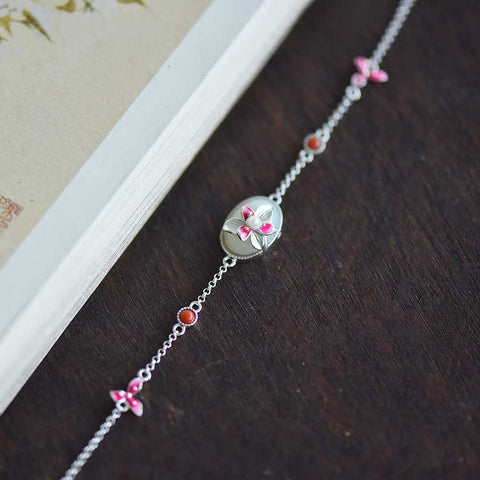 🌷8277#925 Gelang Magnolia Hetian Bertatahkan Enamel Perak, dengan giok yang hangat dan lembut, desain sederhana dan elegan, termasuk ongkos kirim dan pajak.