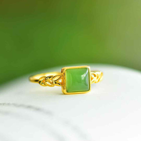11513#925 Cincin Perak Sterling dengan Batu Giok Hetian Berbentuk Gandum Persegi 💍 (Gioknya halus dan hangat saat disentuh; desainnya baru, unik, segar, dan elegan, enak dipandang. Ongkos kirim dan pajak sudah termasuk.)
