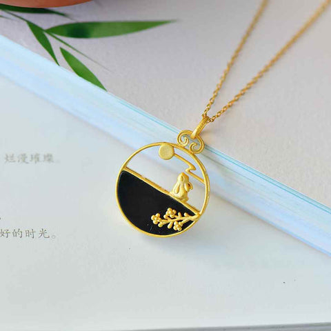 5531-6# Liontin Kelinci Setengah Lingkaran Menatap Bulan dari Perak Sterling 925 dengan Inlay Giok Hetian dan Giok Hitam. Pengerjaan yang indah, desain sederhana. Termasuk ongkos kirim dan pajak.