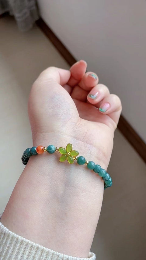 Gelang giok alami, bahan lubang tua, bagian bawah bahan air biru yang halus dan hangat dan indah, kenakan efek indah, spesifikasi 0,6 Termasuk pajak pengiriman