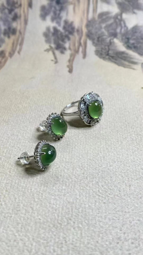 Set perhiasan giok Xiuyan yang elegan, cincin: 8✖️10mm, anting-anting 8✖️10mm, terbuat dari perak 925 dengan hiasan giok. Termasuk biaya pengiriman dan pajak.