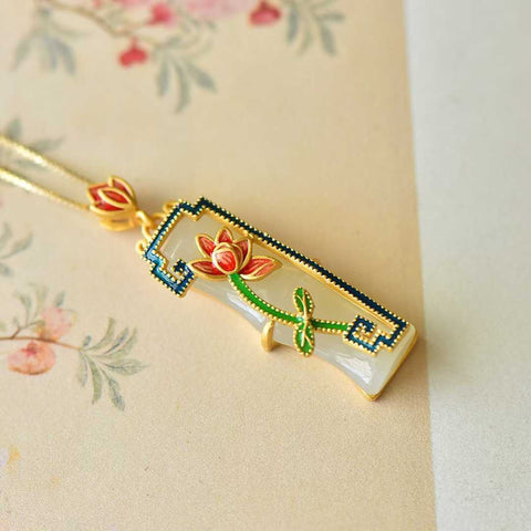 🎋🎋🎋26535-6# Liontin Enamel Rising High. Desain baru dan modis, tekstur giok yang hangat dan lembut, dihiasi dengan warna enamel, menarik perhatian dan mencolok saat dikenakan. Ongkos kirim dan pajak sudah termasuk.