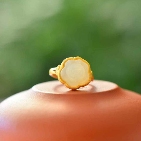 1286-6# Cincin Perak Sterling 925 dengan Mawar Giok Hetian 💍 Pengerjaan yang indah, desain sederhana Ukuran giok: 13*13 cm, termasuk ongkos kirim dan pajak.