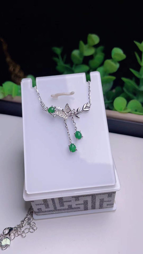 Kalung tulang selangka giok alami, material tambang lama, tembus pandang yang sangat baik, indah dan bergaya, dipasang pada perak 925, dimensi 2,6 x 0,8 cm, termasuk ongkos kirim dan pajak.