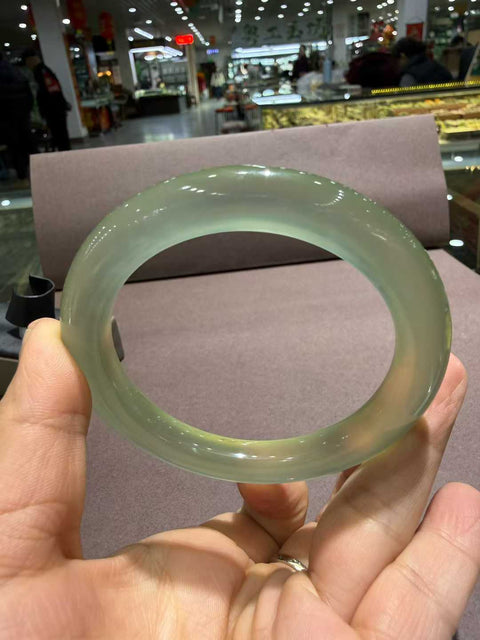 Gelang giok Xiuyan hijau es! Diameter dalam 57,8 mm, semua batu alam, termasuk ongkos kirim dan pajak.