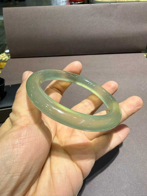 Gelang giok Xiuyan hijau es! Diameter dalam 57,8 mm, semua batu alam, termasuk ongkos kirim dan pajak.
