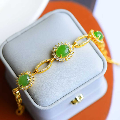 🍃Produk baru dari butik: Gelang perak sterling bertatahkan giok Hetian alami. Permukaannya bertatahkan giok alami dengan sangat indah. Nomor barang: 15933-2#. Ongkos kirim dan pajak sudah termasuk.