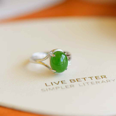 11117# Cincin Perak Sterling 925 dengan Batu Giok Hetian Cabochon (8×10mm), termasuk ongkos kirim dan pajak.