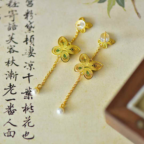 12396-2#s925 Anting Kupu-kupu Marquise Giok Hetian (3*6) Bertatahkan Mutiara dengan Batu Giok Hetian Berlapis Perak (Emas). Gioknya bertekstur halus, pengerjaannya sangat indah, dan gayanya sederhana dan elegan. Termasuk ongkos kirim dan pajak.