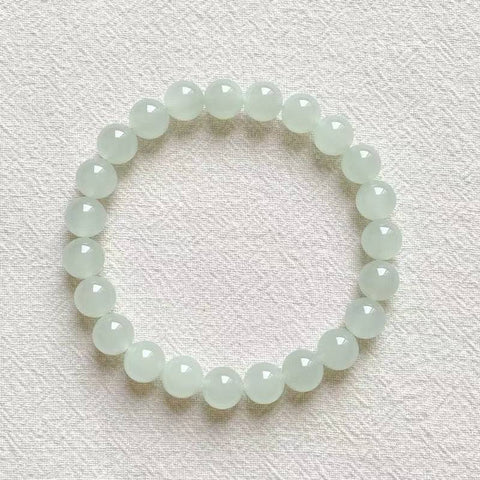 Gelang giok Hetian berkualitas tinggi dari bijih mentah Qinghai. Bahannya halus dan berkilau, ukuran 8mm. Termasuk ongkos kirim dan pajak.