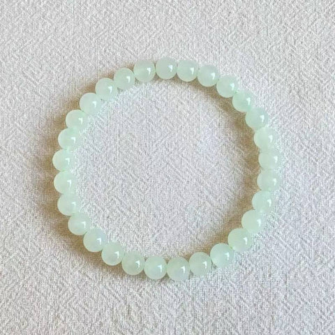 Gelang giok Hetian dari Qinghai, terbuat dari bahan giok berkualitas tinggi dan berkilau. Ukuran: 6mm. Harga sudah termasuk ongkos kirim dan pajak.