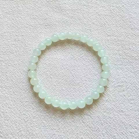Gelang giok Hetian dari Qinghai, terbuat dari bahan giok berkualitas tinggi dan berkilau. Ukuran: 6mm. Harga sudah termasuk ongkos kirim dan pajak.