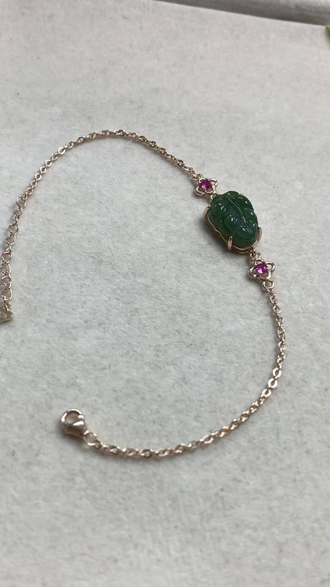 Ranting Emas dan Daun Giok: Gelang giok Hetian dan nefrit yang indah, perak sterling 925, penawaran spesial Tahun Baru. Spesifikasi: 15 x 10 mm, panjang total 20 cm. Termasuk ongkos kirim dan pajak.