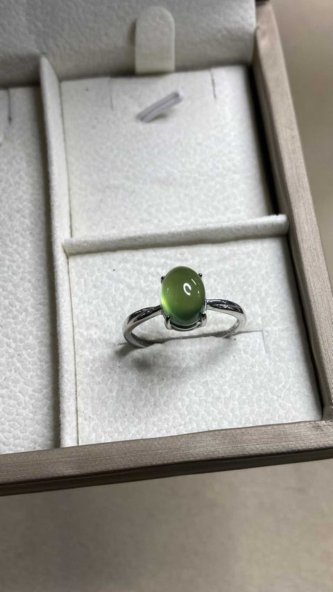 Cincin: Cincin giok Xiuyan yang indah dengan warna hijau pekat 💍, terbuat dari perak 925, ukuran dapat disesuaikan, ukuran: 7 x 9mm, termasuk ongkos kirim dan pajak.
