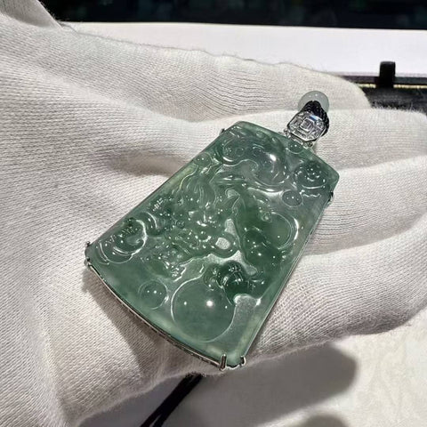 Giok kelas A! Liontin indah—desain naga bertatahkan perak sterling 925, dijual dengan harga perak, penawaran super! Ukuran: 60 x 29 mm, termasuk ongkos kirim dan pajak.