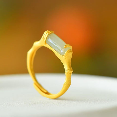 9534A-5# Cincin perak sterling 925 bertatahkan motif bambu giok Hetian 💍 Pengerjaan yang indah, desain sederhana namun elegan. Dimensi giok: 5*12 mm. Harga sudah termasuk ongkos kirim dan pajak.