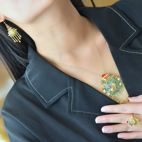 Set Anting-anting Perak Sterling 925 dengan Ikan Giok Hetian Melompati Gerbang Naga (7611-6#), Liontin (26414-6#), Cincin (9562-2#). Termasuk ongkos kirim dan pajak.