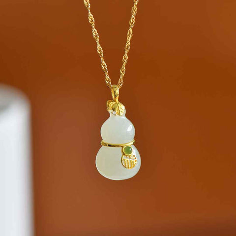 3756Q# 3756-2#s925 Liontin Labu Giok Hetian Bertatahkan Perak (Batu Mentah): 12*21mm, termasuk ongkos kirim dan pajak.