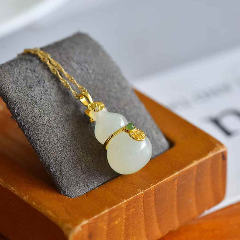 3756Q# 3756-2#s925 Liontin Labu Giok Hetian Bertatahkan Perak (Batu Mentah): 12*21mm, termasuk ongkos kirim dan pajak.