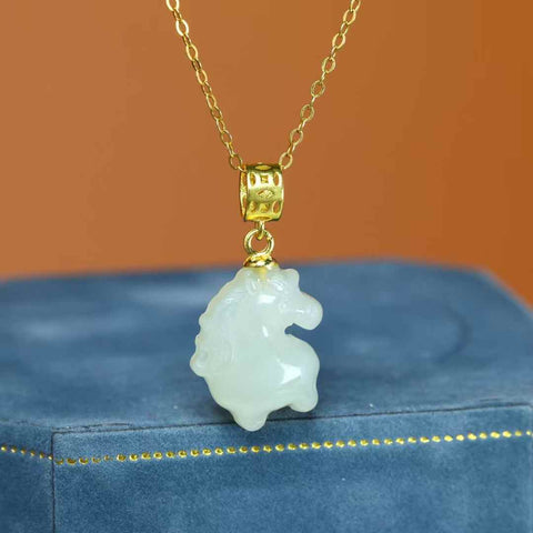 0059-2# Liontin "Berkah Kuda" bertatahkan giok Hetian dari perak S925, dimensi batu permata: 12*13 cm, termasuk ongkos kirim dan pajak.