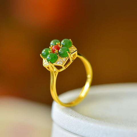 🌴🌴🌴19022-2# Cincin Perak Sterling 925 dengan Giok Hetian Bunga Lima Kelopak 💍 Pengerjaan yang indah, desain sederhana dan halus. Ukuran giok: 4*4 cm. Termasuk ongkos kirim dan pajak.