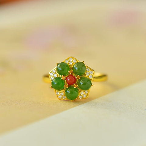 🌴🌴🌴19022-2# Cincin Perak Sterling 925 dengan Giok Hetian Bunga Lima Kelopak 💍 Pengerjaan yang indah, desain sederhana dan halus. Ukuran giok: 4*4 cm. Termasuk ongkos kirim dan pajak.
