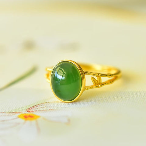 🌷🌷🌷19408-2# Cincin Perak Sterling 925 dengan Inlay Giok Hetian, melambangkan kemakmuran yang meningkat, termasuk ongkos kirim dan pajak.