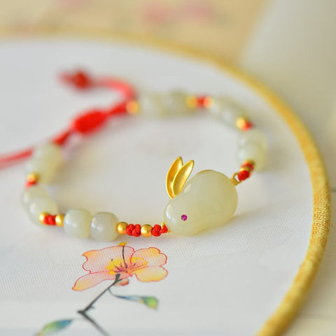 🌸🌸8822A-6# Gelang perak sterling 925 bertatahkan giok Hetian berbentuk kelinci mengejar bulan, polos. Gioknya hangat dan lembut, dengan desain unik dan baru. Dimensi giok: 13*18 cm. Termasuk ongkos kirim dan pajak.