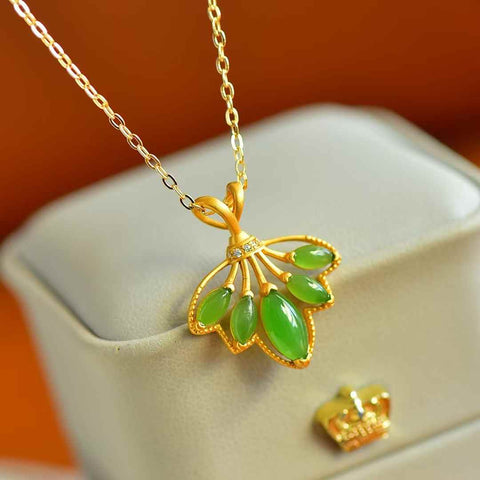10715 Set Kalung Daun Maple Mata Kuda Jasper Alami dari 925 Perak Ukuran 5 * 10mm Giok bersih, halus dan hangat Sudah termasuk pajak pengiriman.