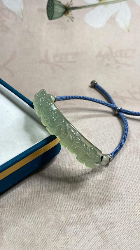 Berkah Seumur Hidup: Gelang giok Xiuyan yang indah, diukir dengan halus, dimensi: 56 x 11,2 mm, termasuk ongkos kirim dan pajak.