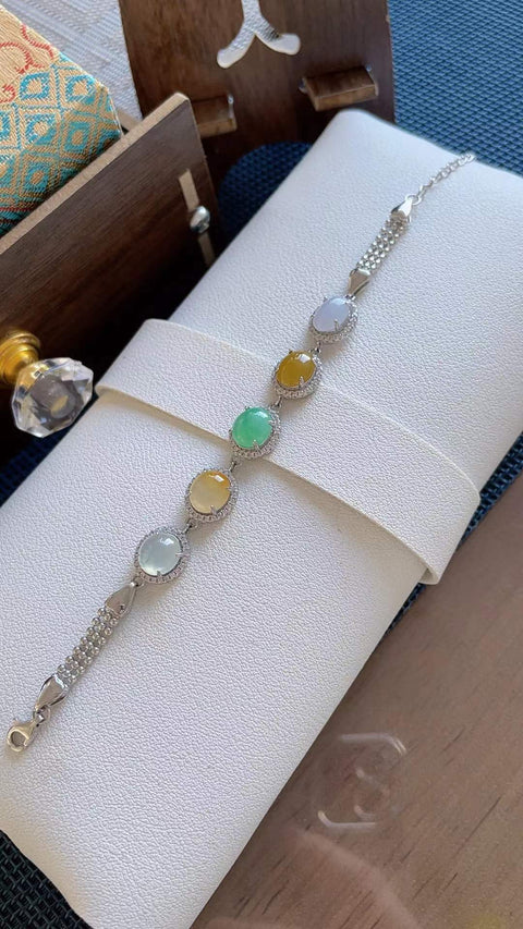 Gelang giok alami, material tambang lama, tekstur halus dan hangat, warna permen yang indah, dipasang pada perak 925, nilai uang yang sangat baik, ukuran batu permata 12x8, ukuran batu permata 7x8, termasuk ongkos kirim dan pajak.