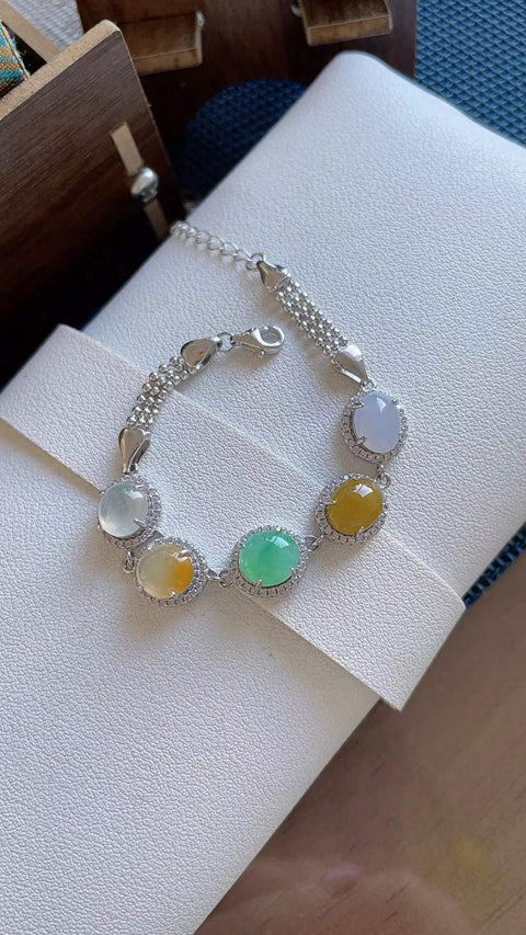 Gelang giok alami, material tambang lama, tekstur halus dan hangat, warna permen yang indah, dipasang pada perak 925, nilai uang yang sangat baik, ukuran batu permata 12x8, ukuran batu permata 7x8, termasuk ongkos kirim dan pajak.