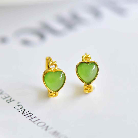 【Nama】Anting-anting Fashion Batu Giok Hetian Bertatahkan Perak Sterling S925  【Nomor Barang】12515-2# 【Spesifikasi】Batu Mentah: 6*6 cm Termasuk ongkos kirim dan pajak