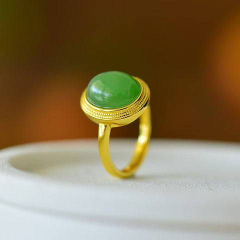 19030-2# Cincin Perak Sterling 925 dengan Batu Giok Hetian, menampilkan tekstur giok yang hangat dan lembut, desain yang stylish dan sederhana. Ukuran: 10*12 mm. Termasuk ongkos kirim dan pajak.