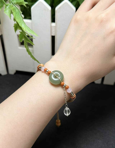 Gelang gesper pengaman giok Hetian | Kedamaian dan keberuntungan. Ukuran sekitar 14×6mm. Termasuk ongkos kirim dan pajak.