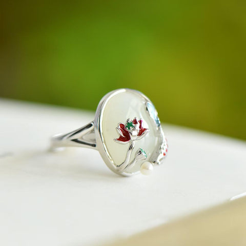 9506# Cincin Ikan Mas Giok Hetian Bertatahkan Perak Sterling 925 💍 Pengerjaan yang indah, desain sederhana dan halus, ukuran giok kecil dan indah: 12*16 cm. Termasuk ongkos kirim dan pajak.