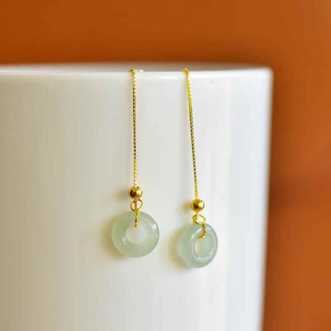 【Nama】Anting Cincin Perdamaian Batu Giok Hetian Bertatahkan Perak S925  【Nomor Barang】8157Q-2# 【Spesifikasi】Batu Mentah: 10*10 cm (termasuk ongkos kirim dan pajak)